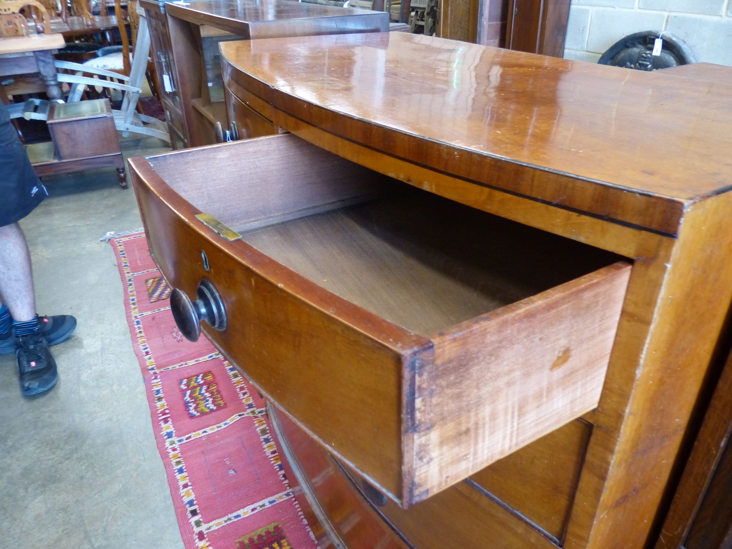 An early Victorian mahogany bowfront chest, width 104cm, depth 51cm, height 101cm